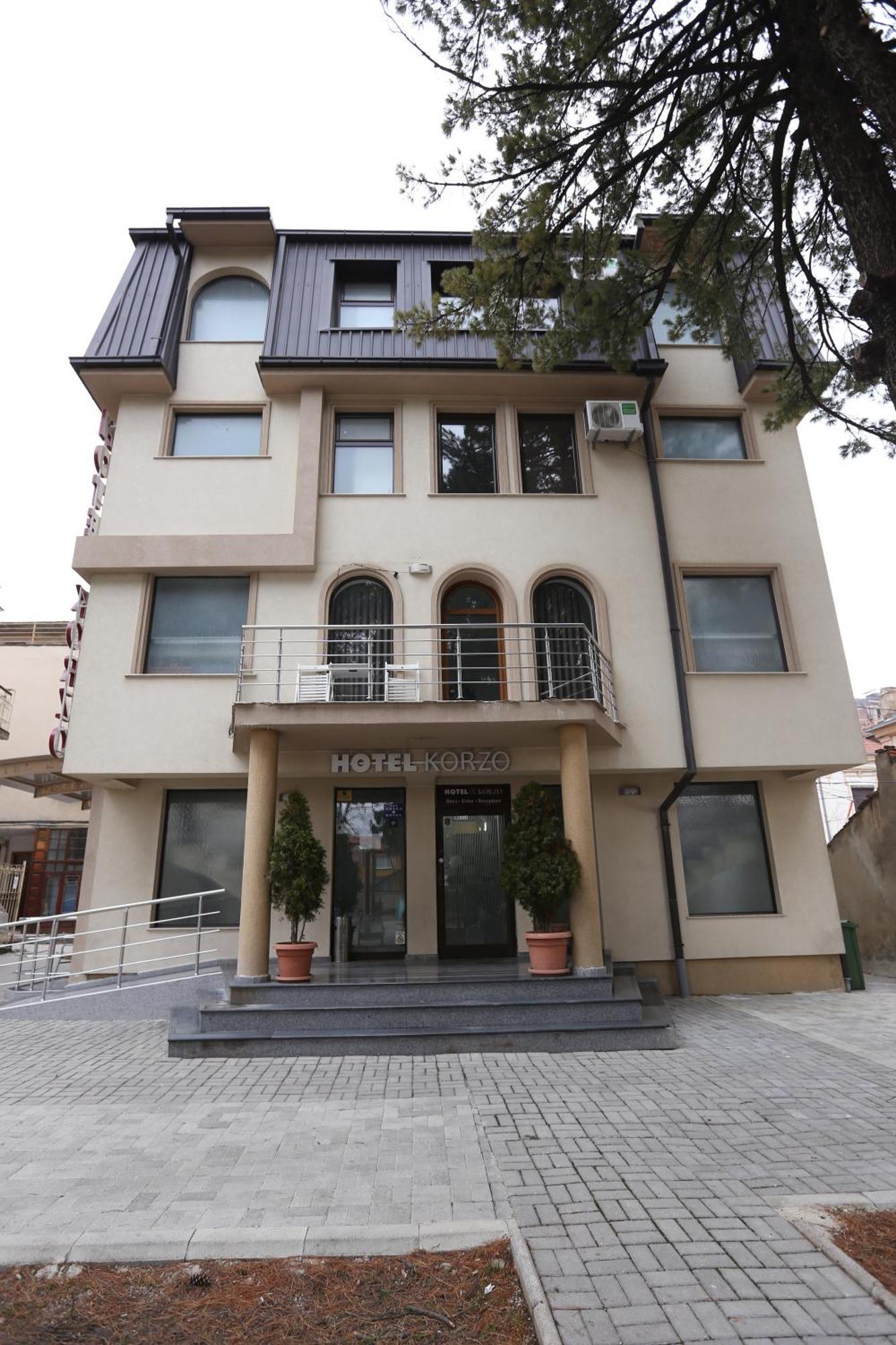Hotel Korzo Bituli Exterior foto